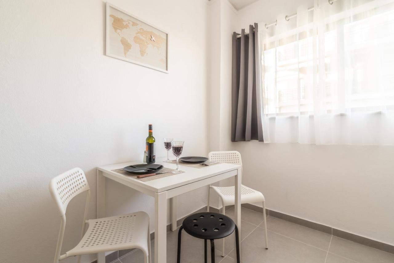 Envite Apartment In City Center Iraklion Buitenkant foto
