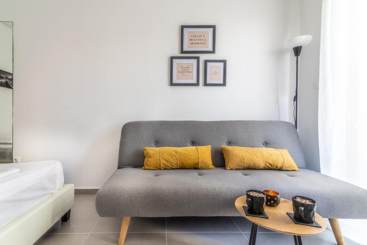 Envite Apartment In City Center Iraklion Buitenkant foto